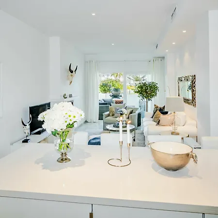 Apartment Gardenias - Roomservice *